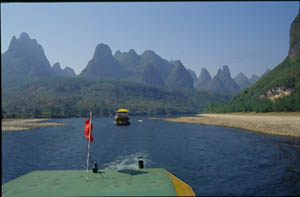 Fahrt auf dem Li Fluss 19KB